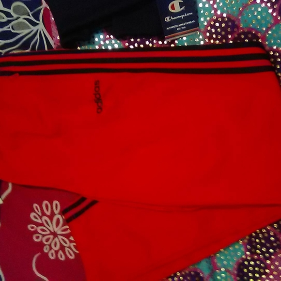 Adidas - Picture 2 of 2